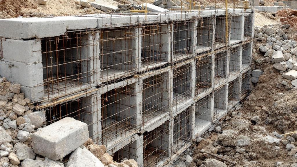 Concrete Block Retaining Wall - Professional Masonry by Concrete & Masonry contractors